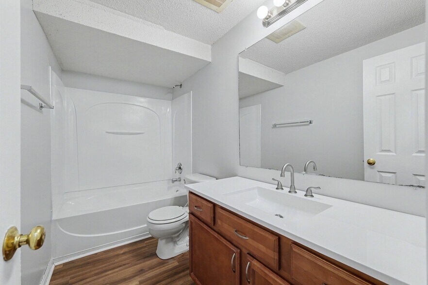 Building Photo - 2211 Charles Harshaw Ave