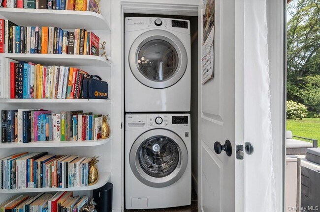 Building Photo - 94 Hands Creek Rd