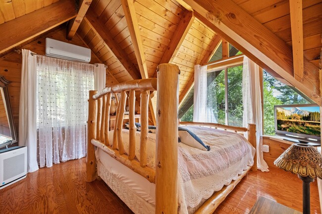 Building Photo - Charming 3-Bedroom, 2-Bath Home in Cold Sp...