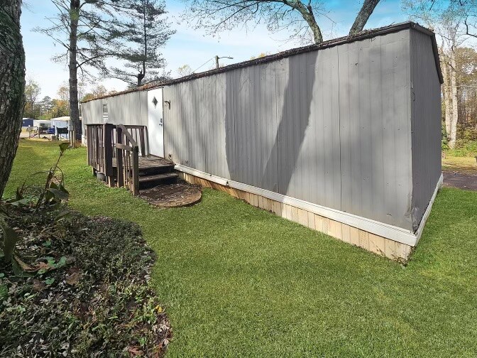 Building Photo - 412 McElhaney Rd