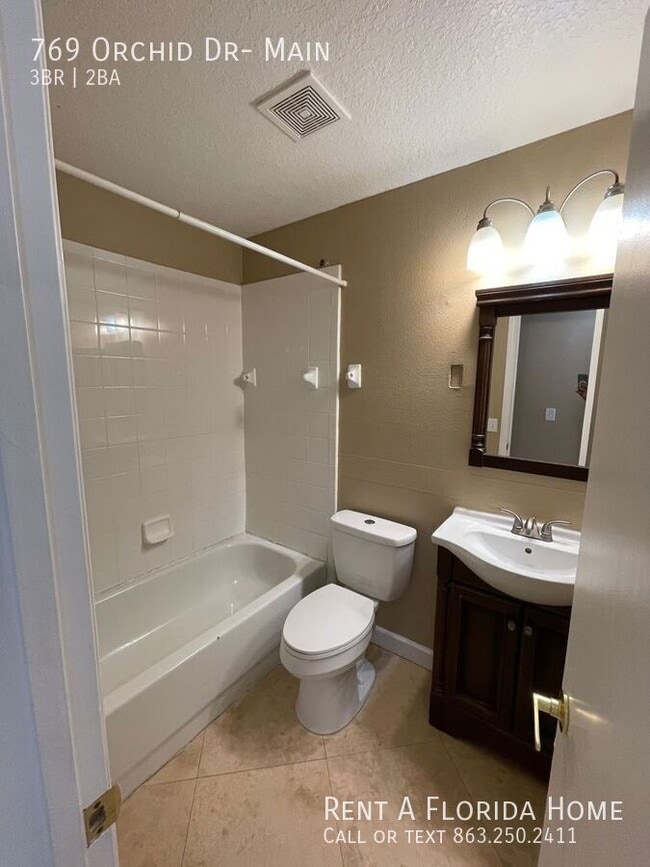 Building Photo - 769 Orchid Dr