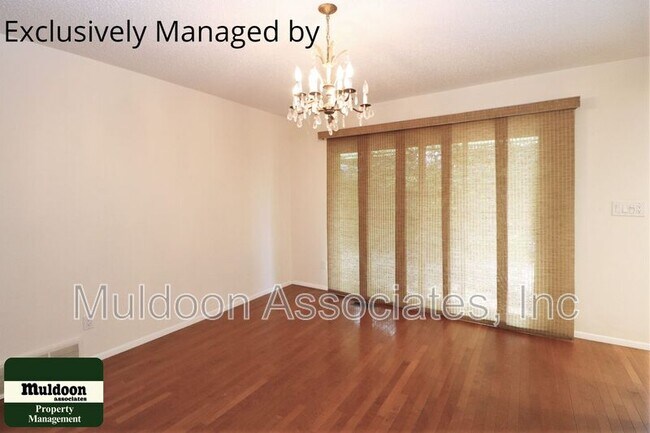 Building Photo - 59 W Old Broadmoor Rd