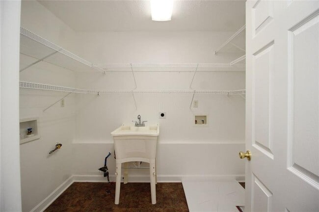 Building Photo - 5402 Ohara Ln