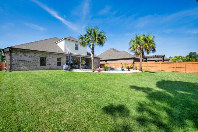 Building Photo - 5718 Oak Hvn Ln