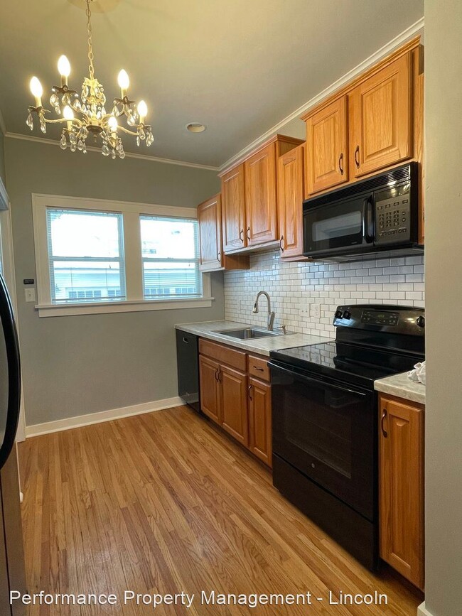 Building Photo - 4 br, 2 bath House - 1525 South 11th Street