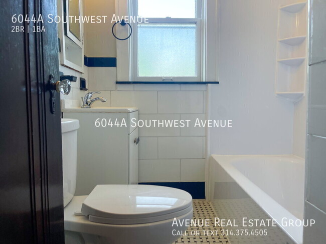 Building Photo - 6044 Southwest Ave