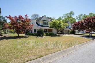 Building Photo - 898 Halston Ct