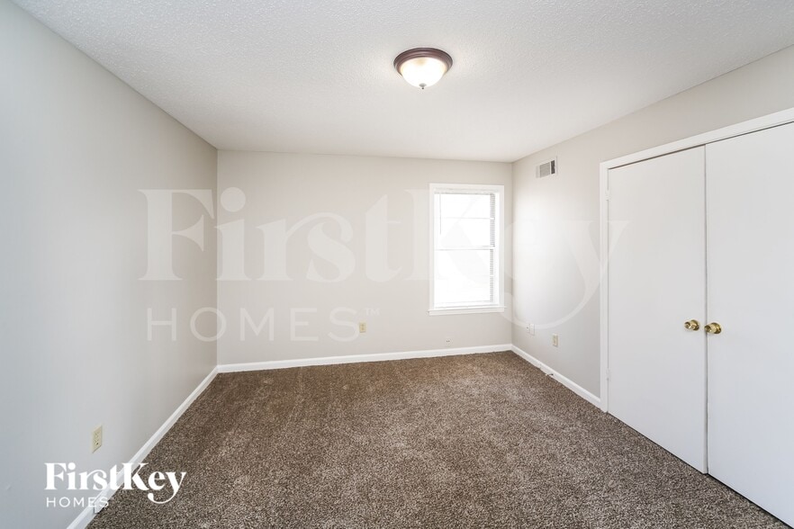 Building Photo - 6934 Glenwick Dr