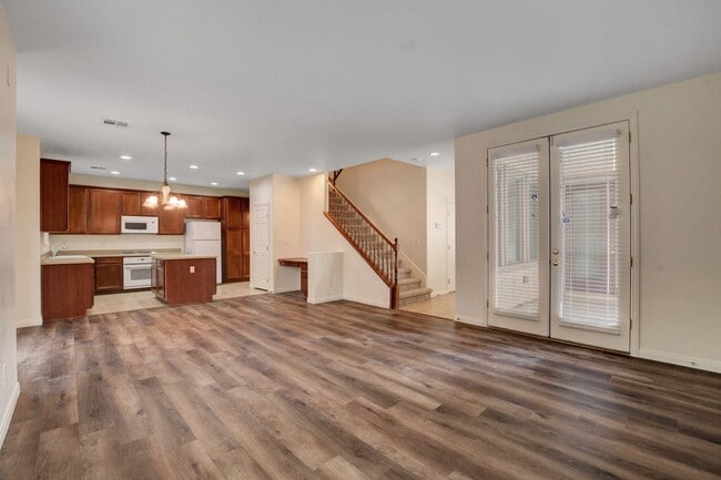 Building Photo - 3 Bedroom Home in Summerlin West COMING SOON!