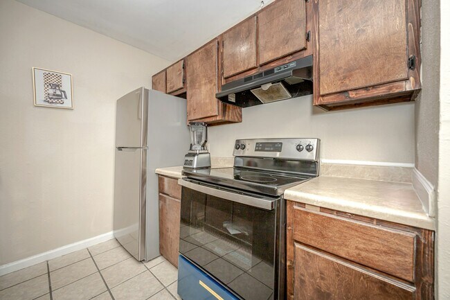 Building Photo - 3801 Lanier Ave