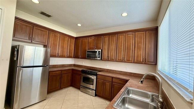 Building Photo - 13336 Hatherton Cir