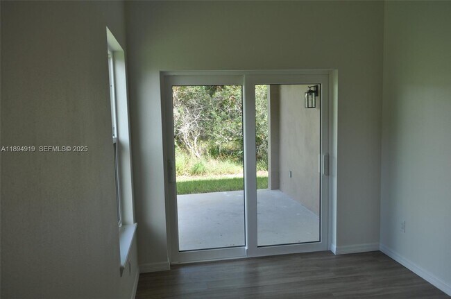 Building Photo - 4123 Mandarin Rd