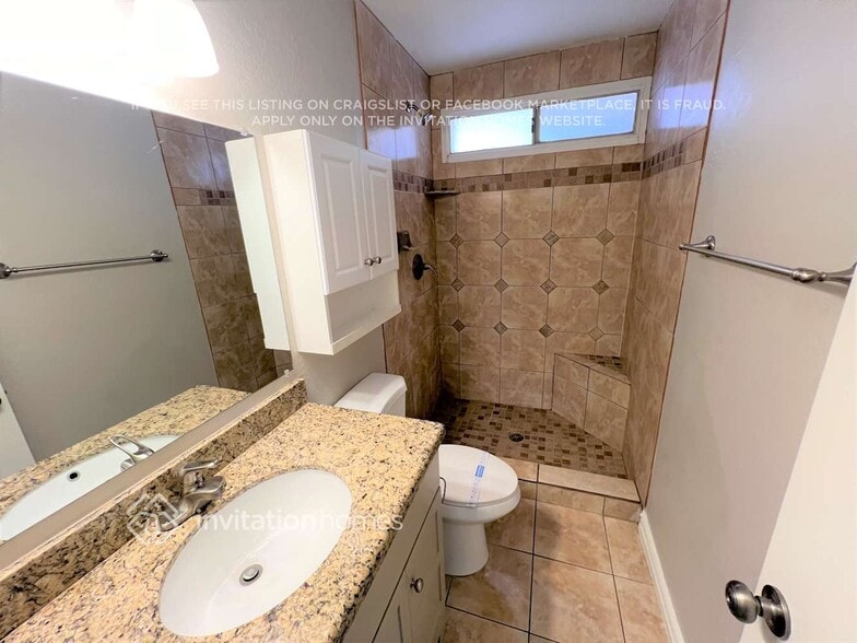 Building Photo - 4836 W Mercer Ln