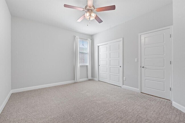 Building Photo - 9213 Margaret Jewel Ln