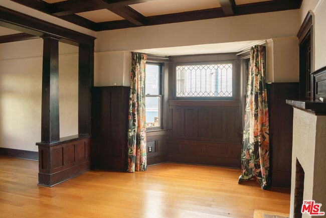 Building Photo - 3210 Manitou Ave