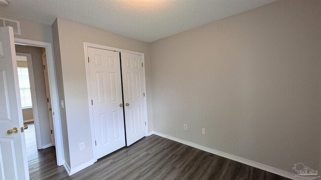 Building Photo - 8660 Figland Ave