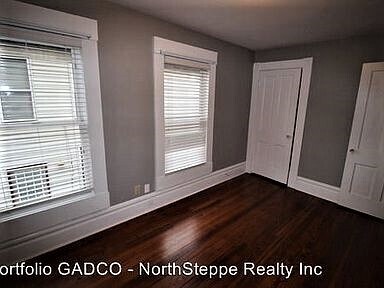 Bedroom - 141 E 4th Ave