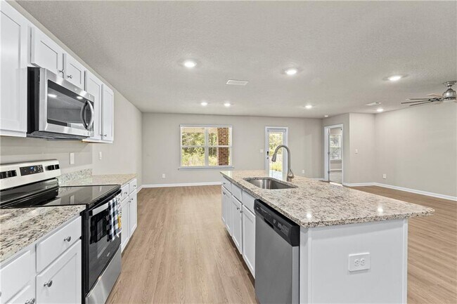 Building Photo - 6028 Creek Side Trl