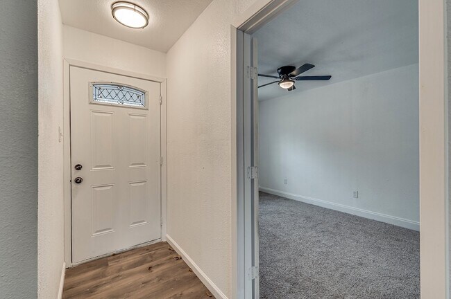 Building Photo - 2110 Aggie Dr