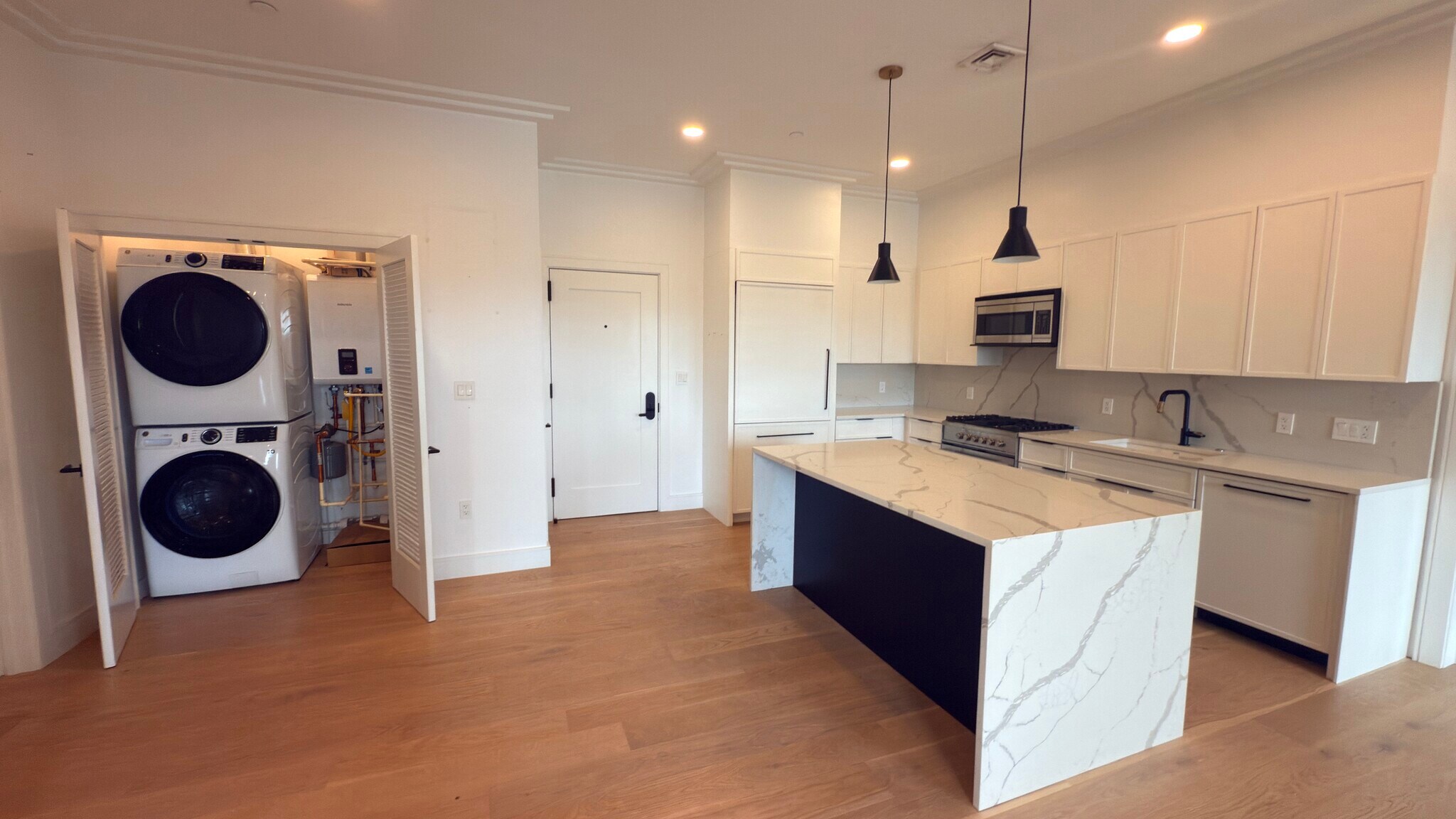 Building Photo - 50 Leo M Birmingham Pky