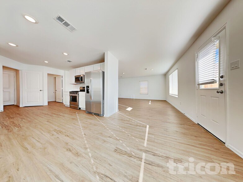 Building Photo - 18613 Rosehill Pr Dr