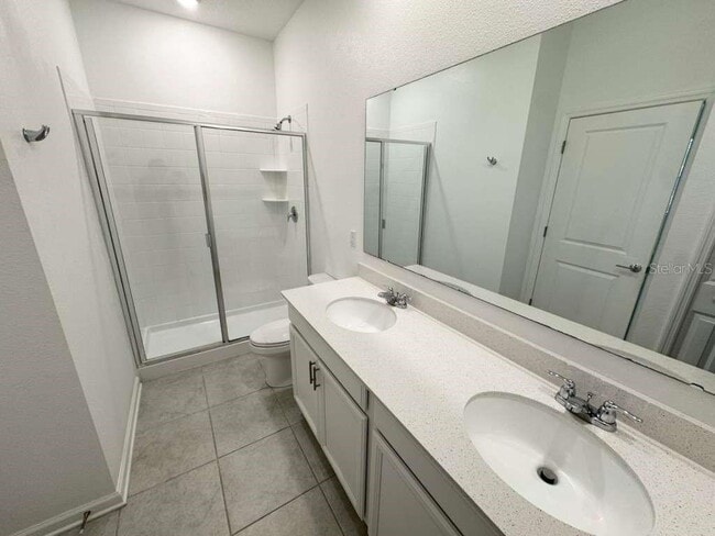 Building Photo - 1180 Saguaro St