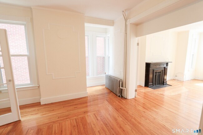 Building Photo - 235 Wooster St