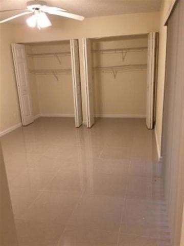 Building Photo - 8237 Thames Blvd