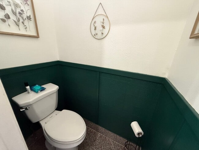 Building Photo - 91-1036E Hoomaka St