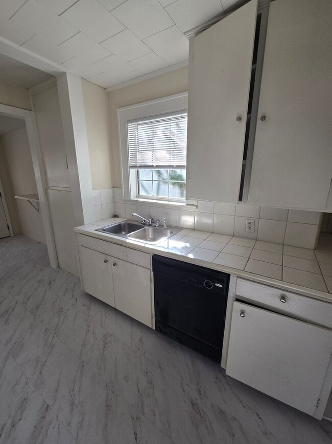 Building Photo - Charming Two-Bedroom Home in Winter Haven