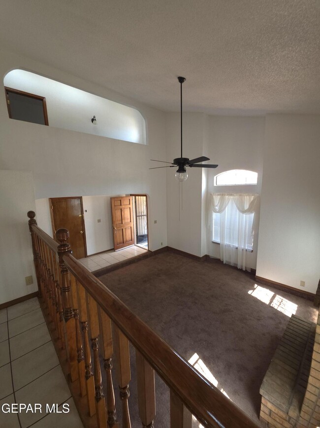 Building Photo - 11836 Sierra Azul Dr