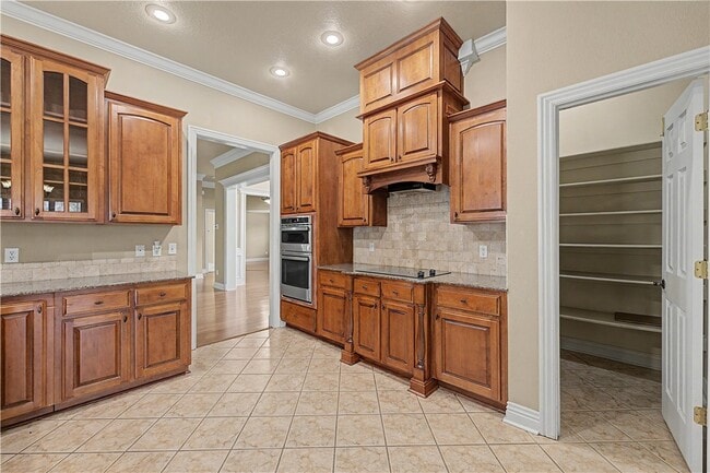 Building Photo - 3503 SW Baybridge Cove