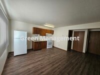 Building Photo - Studio/Efficiency