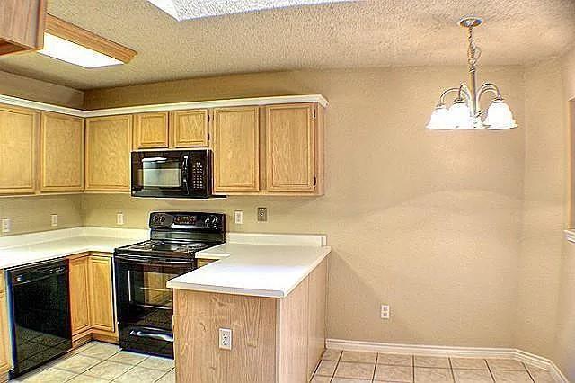 Building Photo - 4205 Iris Ave