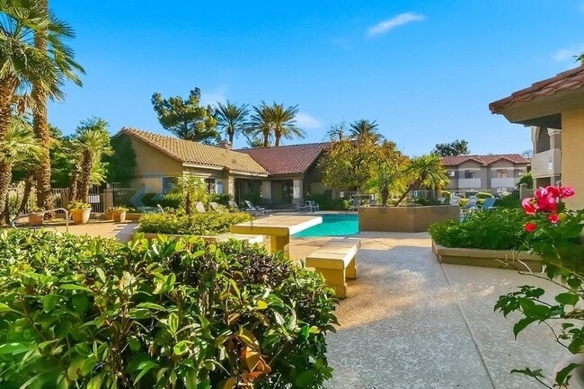 Building Photo - 9600 N 96th St