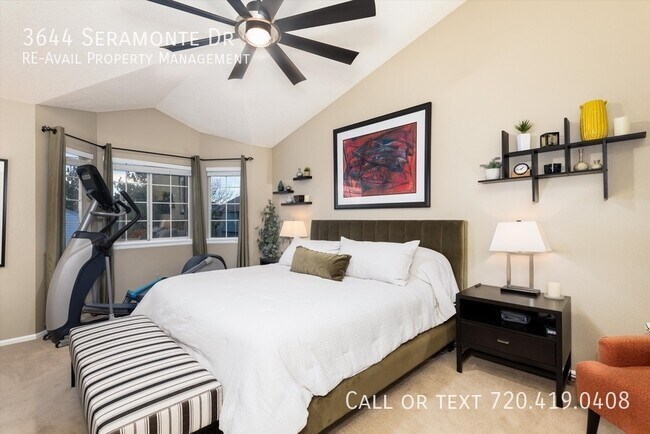 Building Photo - 3644 Seramonte Dr