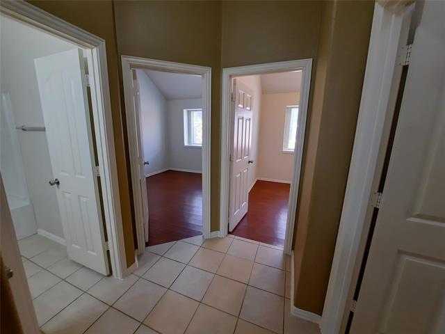 Building Photo - 2209 Rockport Dr