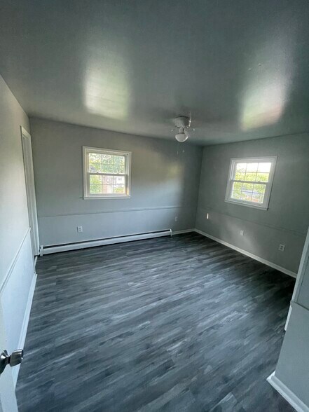 Building Photo - 4724 Koester Dr