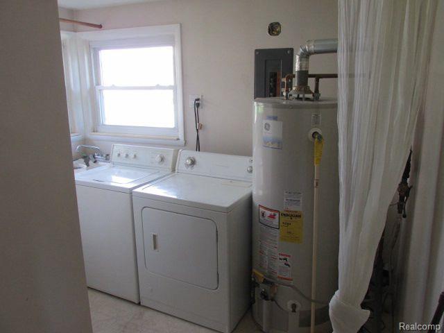 Building Photo - 40 Regents Blvd