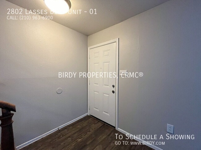 Building Photo - 2802 Lasses Blvd