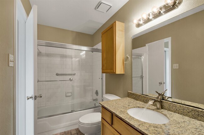 Building Photo - 2203 Place Rebecca Ln