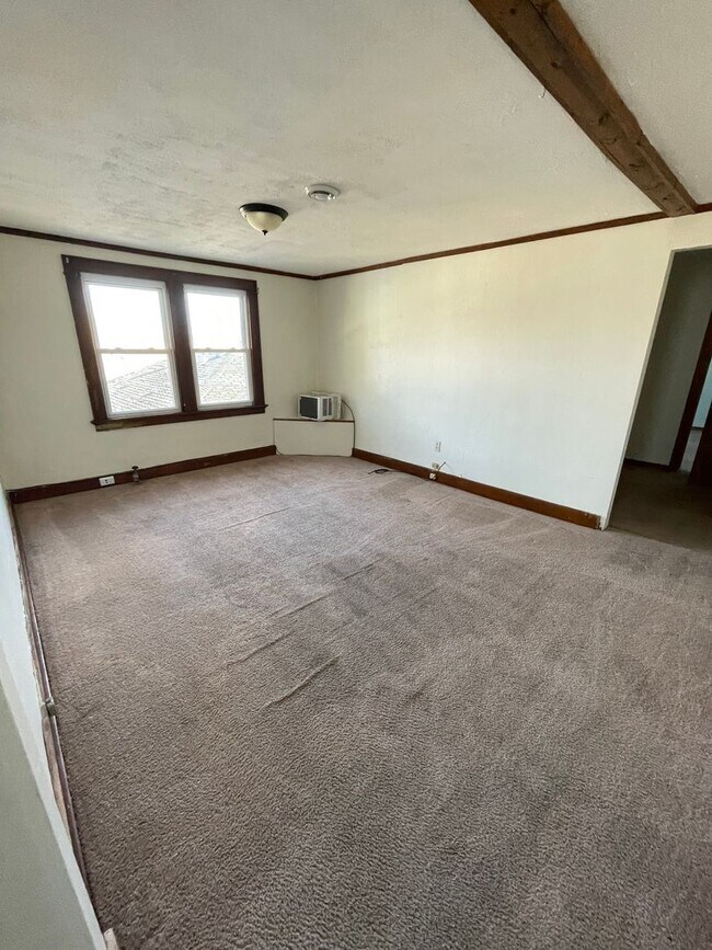 Building Photo - 2949 N Sherman Blvd