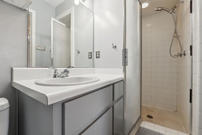 Building Photo - Charming 2BR Condo in Waco
