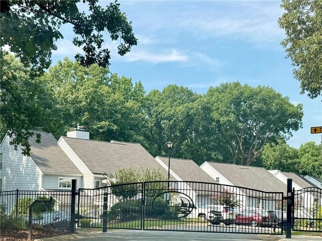 Building Photo - 3502 Tradewinds Dr