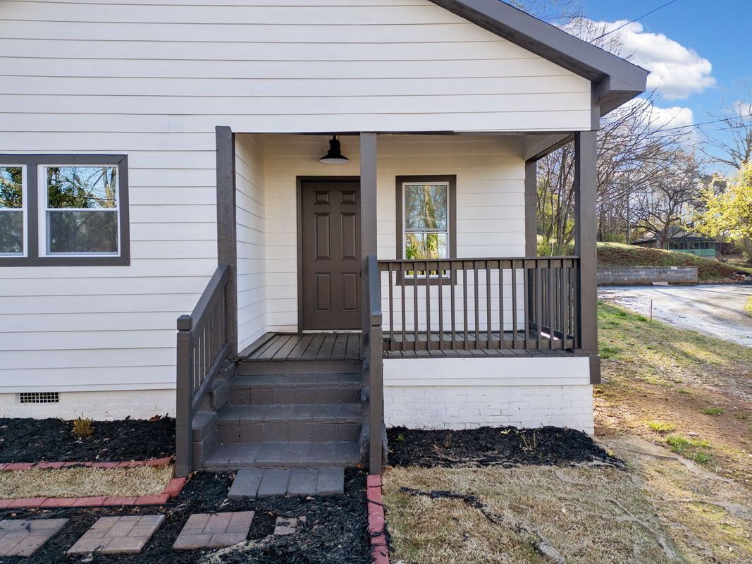 Building Photo - 125 Roosevelt St