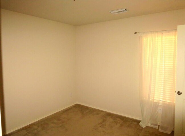 Building Photo - 21710 Grand Hollow Ln