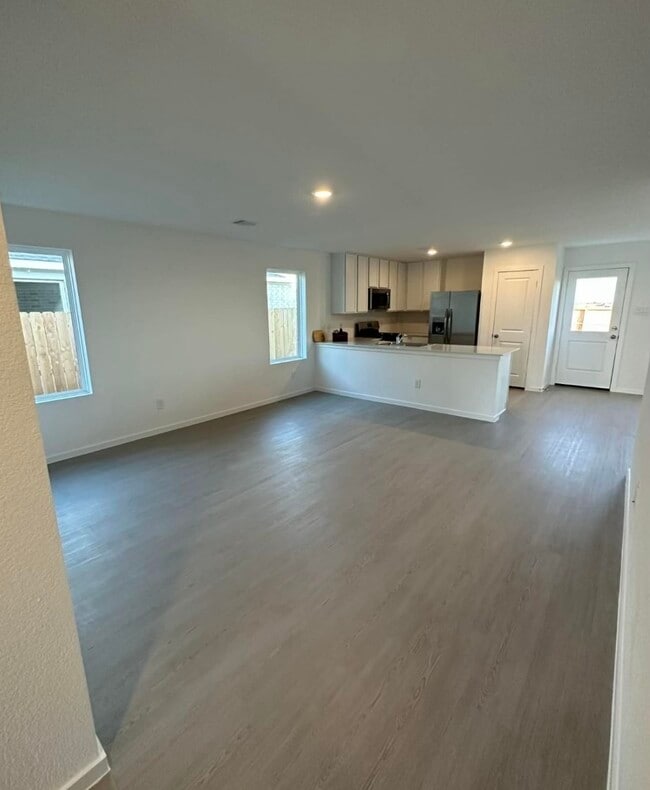 Building Photo - 29023 Rustic Windmill Wy