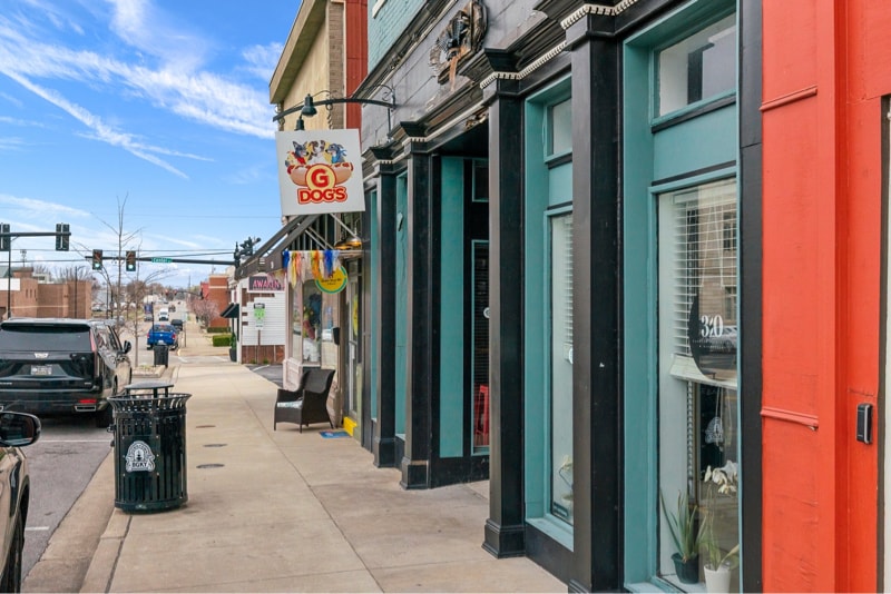 Building Photo - 310 E Main Ave