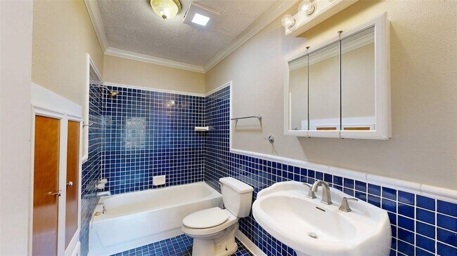Building Photo - 1506 Lemon Tree Ln