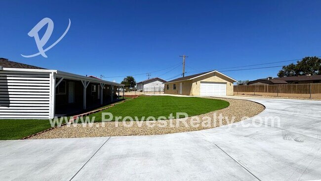 Building Photo - 16028 Venango Rd